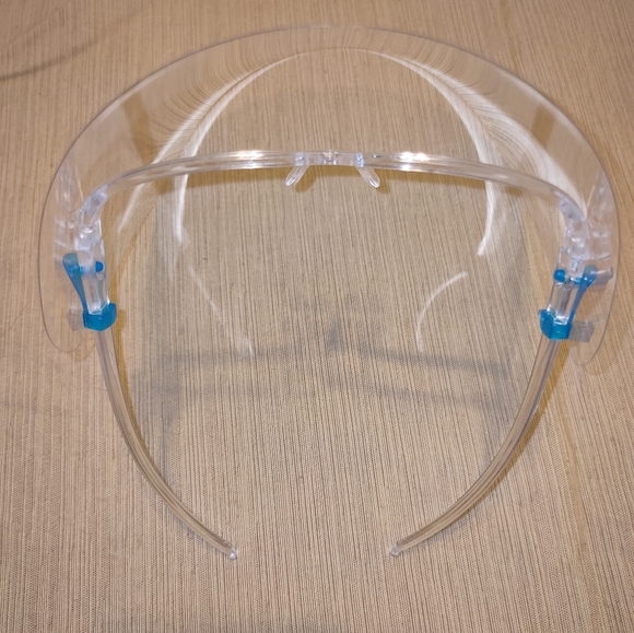 Faceshield - Picture 3 of 5